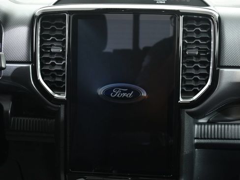 New 2026 Ford Ranger XLT w/ Equipment Group 301A High AWD/4WD image 9