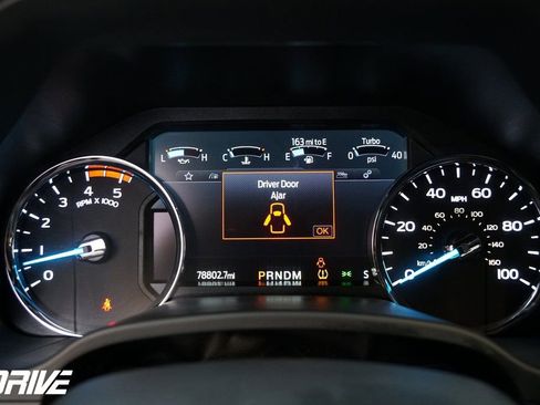 Used 2022 Ford F350 Lariat w/ Tremor Off-Road Package image 26