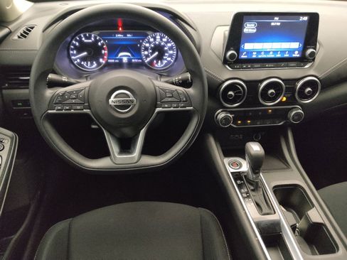 Used 2023 Nissan Sentra SV FWD image 22