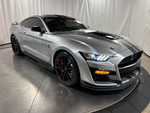 Used 2020 Ford Mustang Shelby GT500 w/ Technology Package image 10