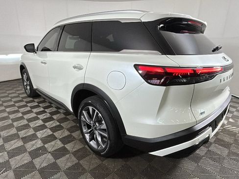 Used 2024 INFINITI QX60 Luxe AWD/4WD image 4