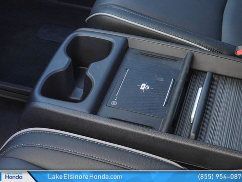 New 2026 Honda Odyssey Touring image 22