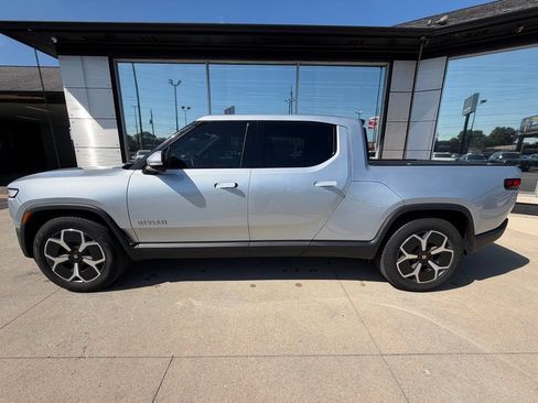 Used 2023 Rivian R1T Adventure AWD/4WD image 2