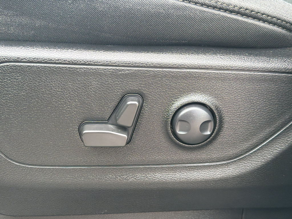 Used 2022 RAM 1500 Big Horn AWD/4WD image 15