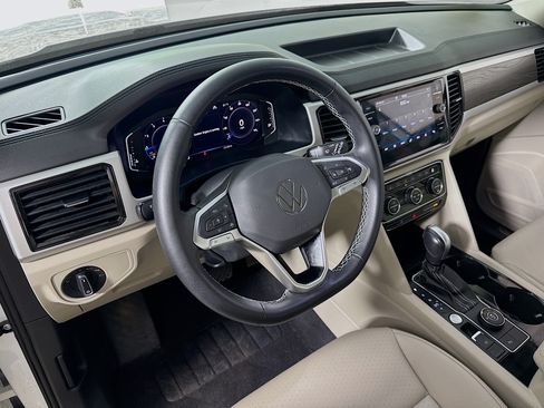 Used 2023 Volkswagen Atlas SE AWD/4WD image 22