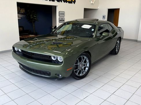 Used 2018 Dodge Challenger GT w/ Blacktop Package AWD/4WD image 1