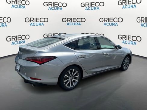 New 2025 Acura Integra image 2