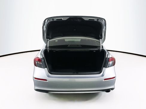 Used 2025 Honda Civic Sport image 27