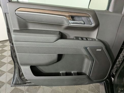 New 2026 Chevrolet Silverado 1500 RST AWD/4WD image 13