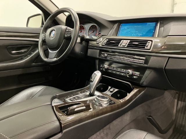 Used 2014 BMW 535d xDrive AWD/4WD image 48