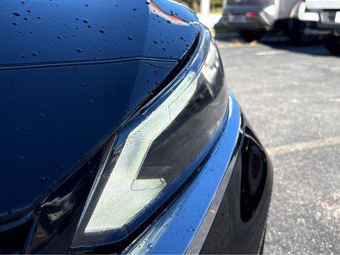 Used 2024 Nissan Altima 2.5 S image 23