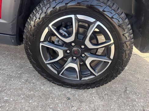 Used 2025 Jeep Compass Trailhawk AWD/4WD image 29