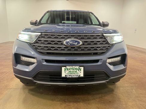 Used 2021 Ford Explorer XLT w/ Equipment Group 202A AWD/4WD image 40