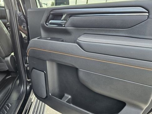 Used 2025 GMC Sierra 2500 AT4 w/ AT4 Premium Plus Package image 24