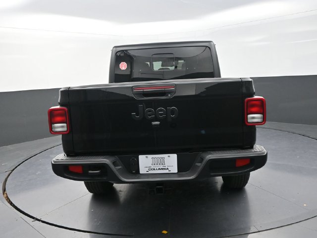 New 2026 Jeep Gladiator Sport AWD/4WD image 7