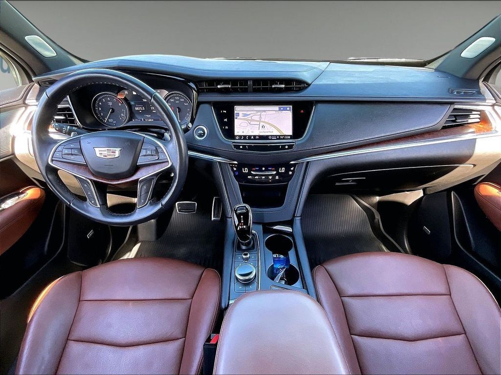 Used 2024 Cadillac XT5 Sportv w/ Technology Package AWD/4WD image 20