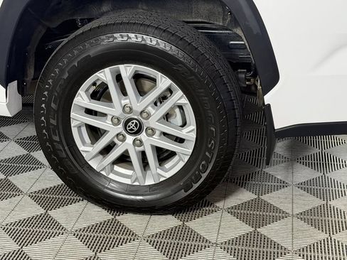 Used 2025 Toyota Sequoia SR5 AWD/4WD image 11