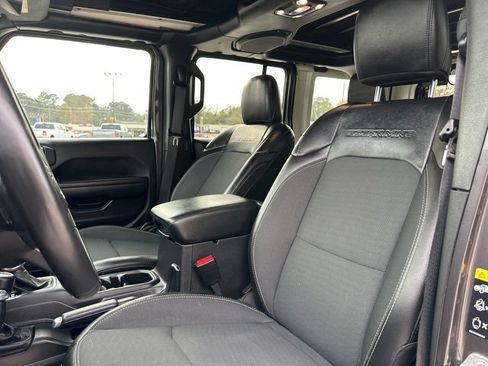 Certified 2021 Jeep Wrangler Unlimited Sport image 10