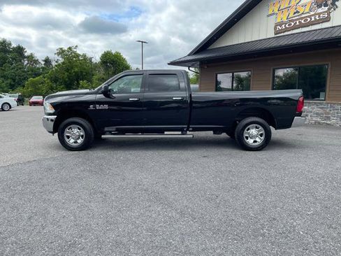 Used 2018 RAM 2500 SLT image 3