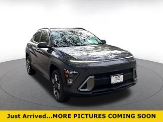 Used 2025 Hyundai Kona SEL video 1