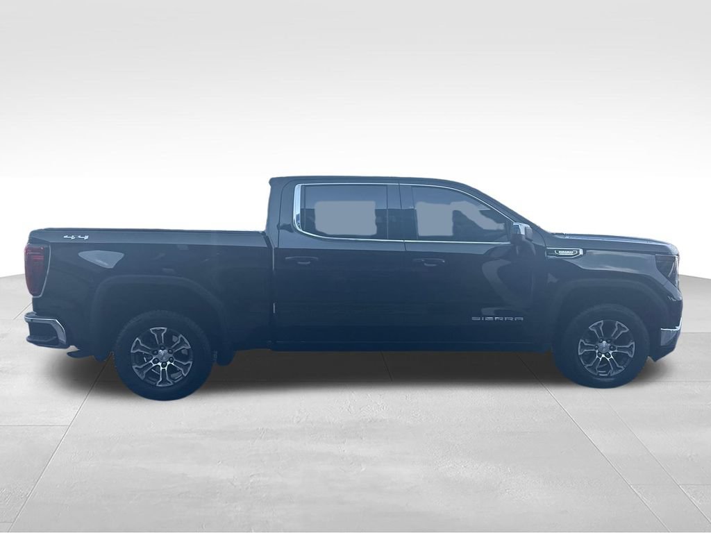 Used 2024 GMC Sierra 1500 SLE w/ Preferred Package AWD/4WD image 15