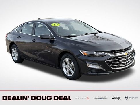 Used 2023 Chevrolet Malibu LT FWD image 7