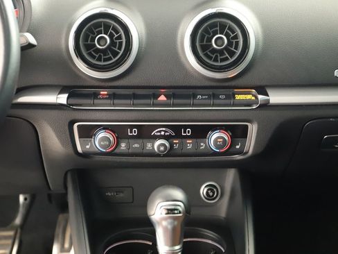 Used 2018 Audi A3 2.0T Premium FWD image 19