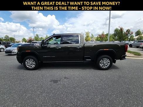 Used 2022 GMC Sierra 3500 Denali w/ Denali Ultimate Package AWD/4WD image 9