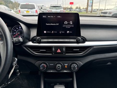 Certified 2023 Kia Forte LXS image 24