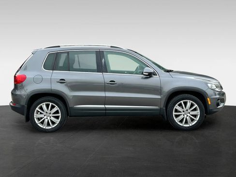 Used 2016 Volkswagen Tiguan SE AWD/4WD image 8