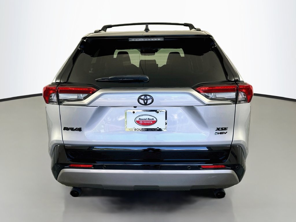 Used 2025 Toyota RAV4 XSE w/ Advanced Technology Package AWD/4WD image 6