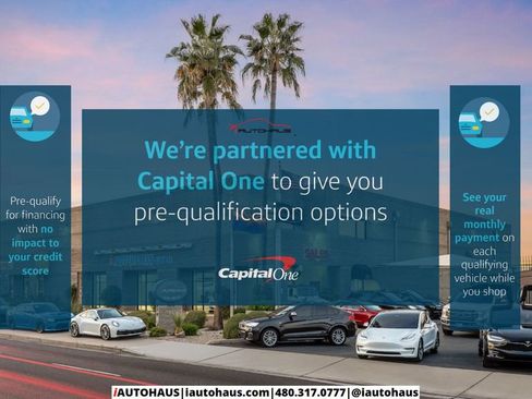 Used 2023 Land Rover Defender 110 X-Dynamic SE image 4