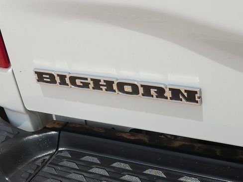 Used 2024 RAM 2500 Big Horn w/ Off Road Package AWD/4WD image 9