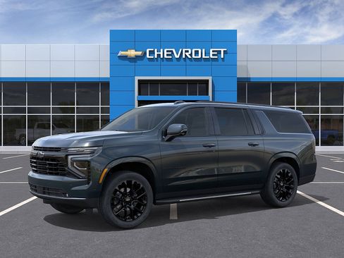 New 2026 Chevrolet Suburban RST w/ Comfort Package AWD/4WD image 2