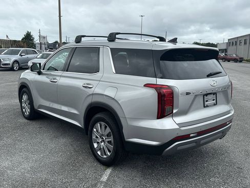 Used 2023 Hyundai Palisade SEL FWD image 6