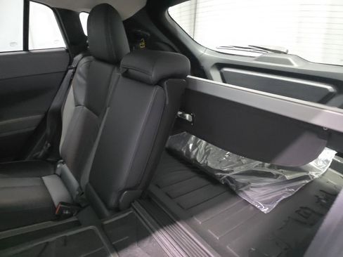 Certified 2025 Subaru Crosstrek 2.5i Limited w/ Popular Package #3A image 10