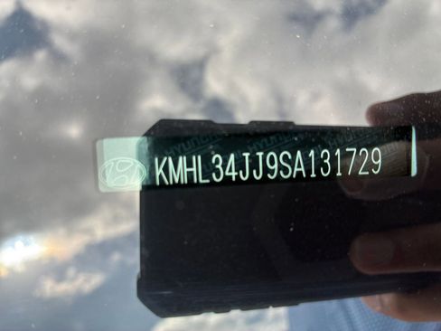 Used 2025 Hyundai Sonata SEL FWD image 24