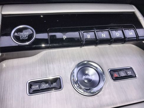 Used 2025 Lincoln Navigator Reserve image 20