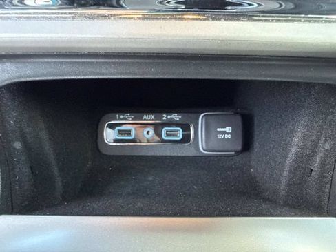 Used 2021 Jeep Grand Cherokee Overland RWD image 29