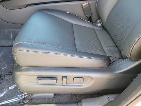 New 2025 Honda Ridgeline RTL image 13