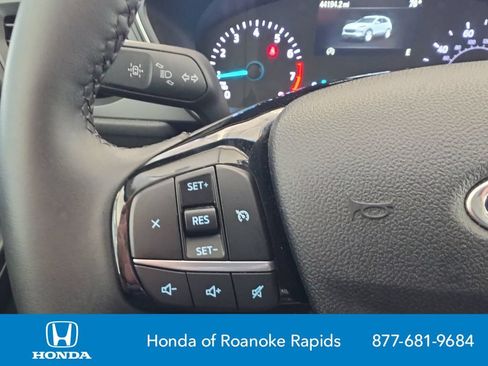 Used 2022 Ford Escape SE w/ Convenience Package FWD image 23