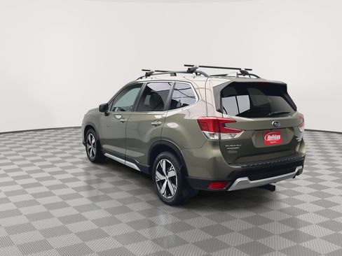 Used 2019 Subaru Forester Touring image 39