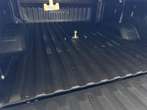 Used 2024 GMC Sierra 2500 AT4 w/ AT4 Premium Plus Package image 26