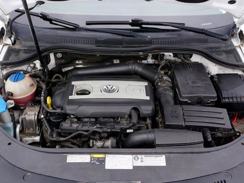 Used 2016 Volkswagen CC Sport image 29