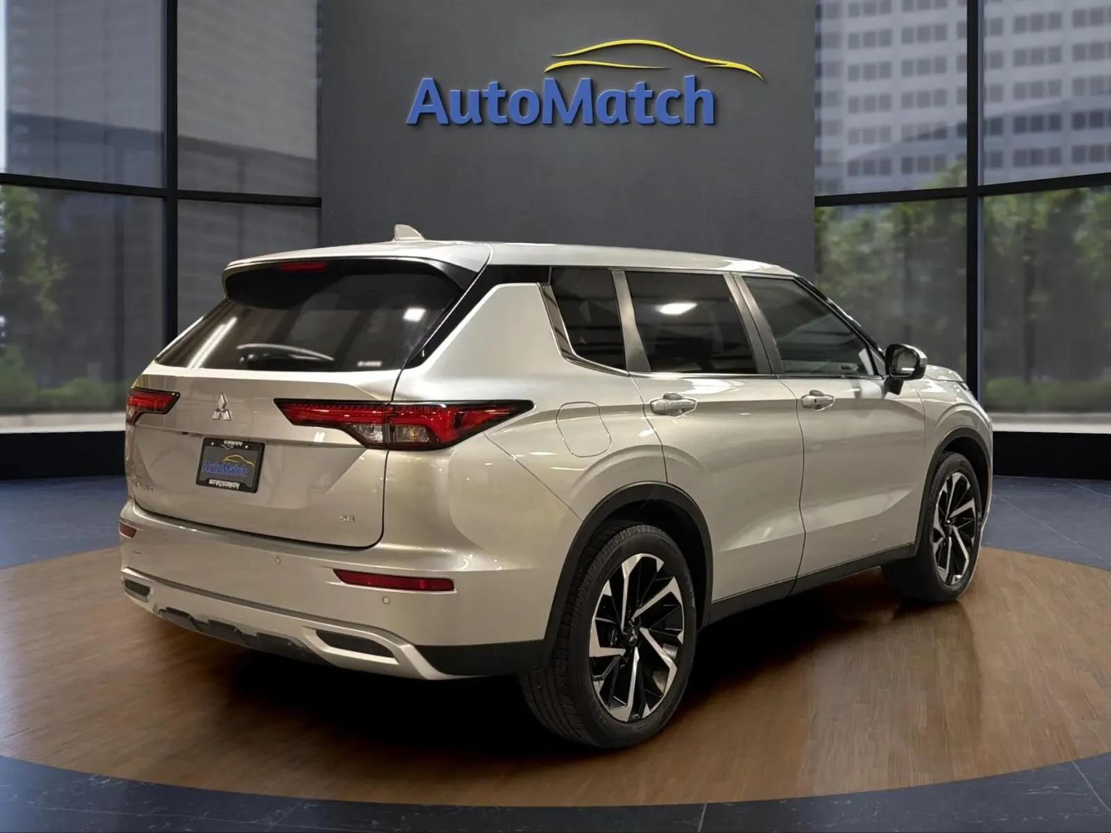 Used 2022 Mitsubishi Outlander SE AWD/4WD image 11