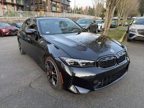 Used 2023 BMW M340i xDrive M340i xDrive w/ Premium Package image 4