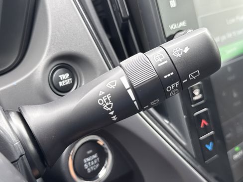 New 2026 Subaru Crosstrek 2.5i Limited AWD/4WD image 18