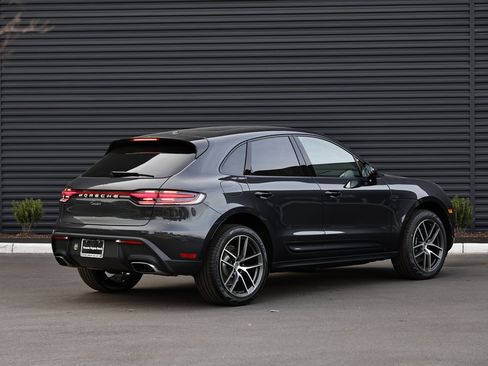 New 2026 Porsche Macan image 7