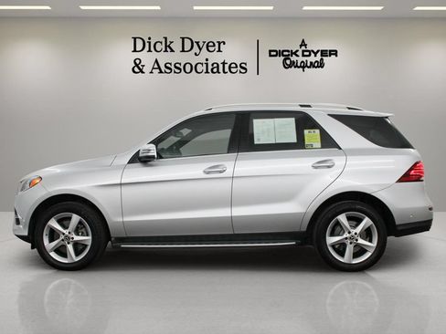 Used 2019 Mercedes-Benz GLE 400 4MATIC image 15