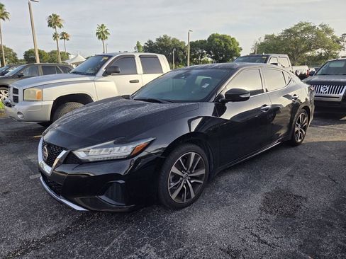 Used 2020 Nissan Maxima 3.5 SV w/ Floor Mat Group FWD image 3